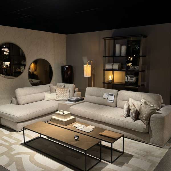 Eight Lisone hoekbank - Showroom