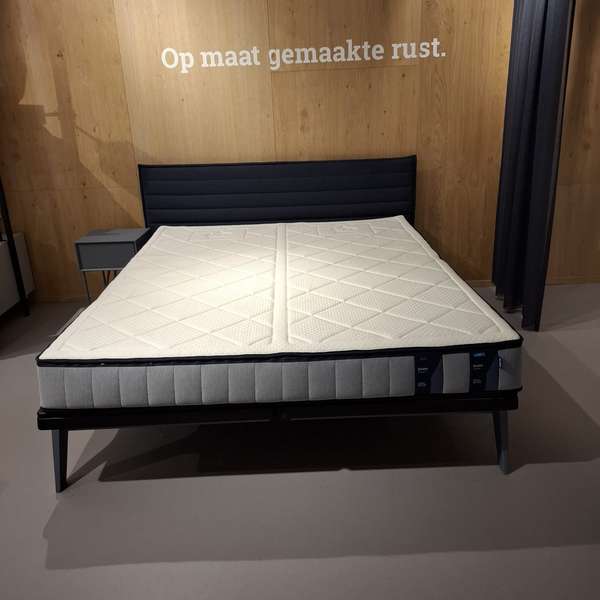 Auping Original bed - 180x210 verstelbaar - Showroom