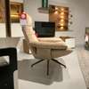 ROM1961 Yoga fauteuil - Vooraanzicht