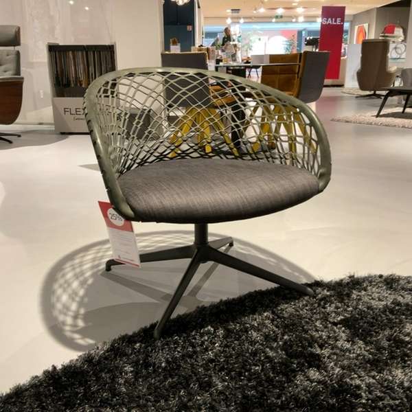 MIDJ Fourty Seven fauteuil - Showroom