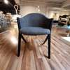 Cassina 397.02 M10 eetkamerstoel - Vooraanzicht
