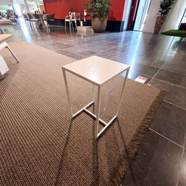 Italiaans design bijzettafel - Showroom