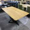 bert plantagie Carve eettafel - 160x90 - Materiaal