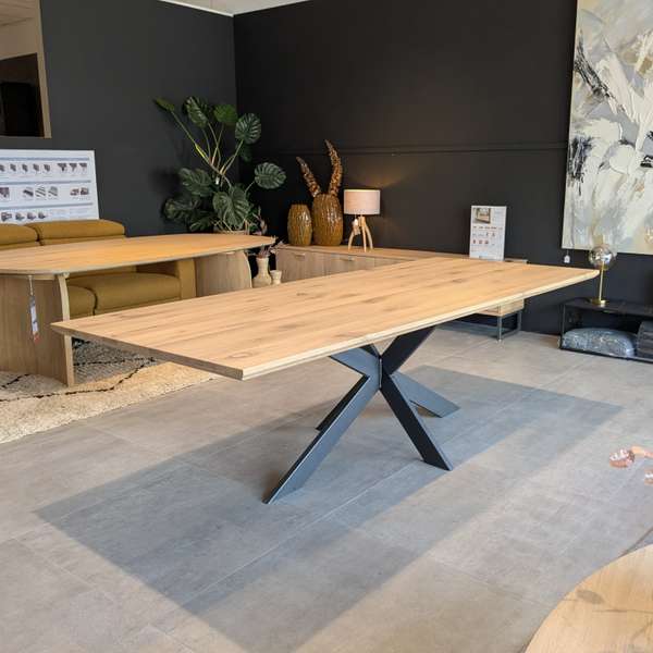 Private Label Tailor eettafel - 260x98 - Showroom