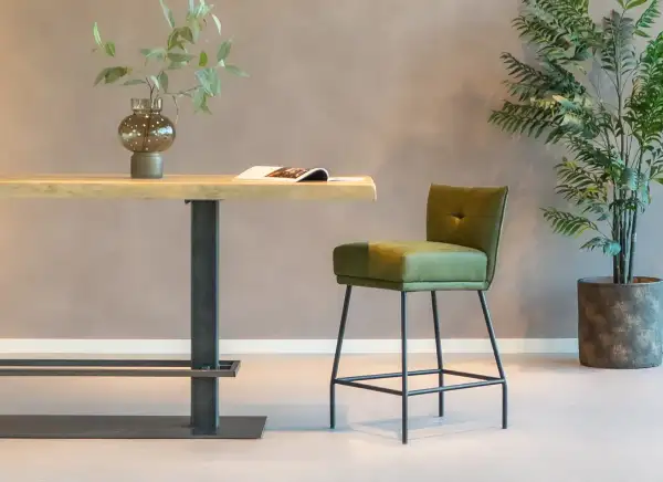 RT Design Caen barkruk - Showroom