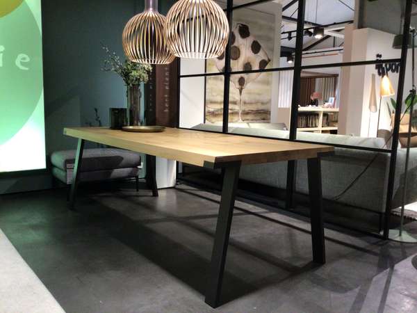 bert plantagie Seven eettafel - 220x100 - Materiaal