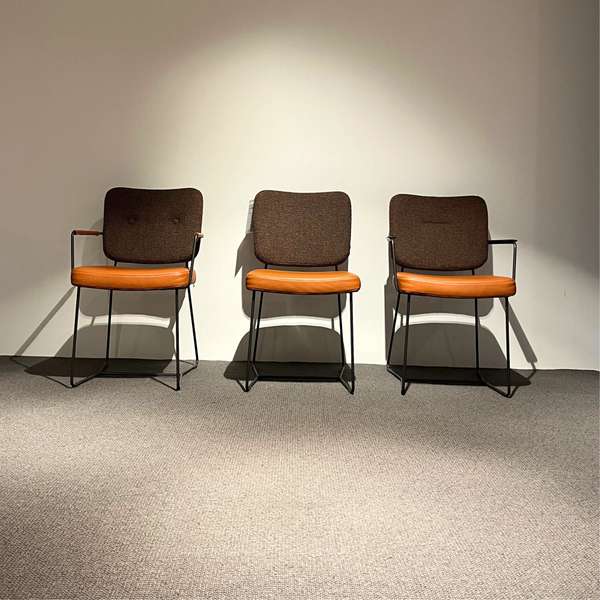 bert plantagie Kiko Plus eetkamerstoel (set van 6)  - Materiaal