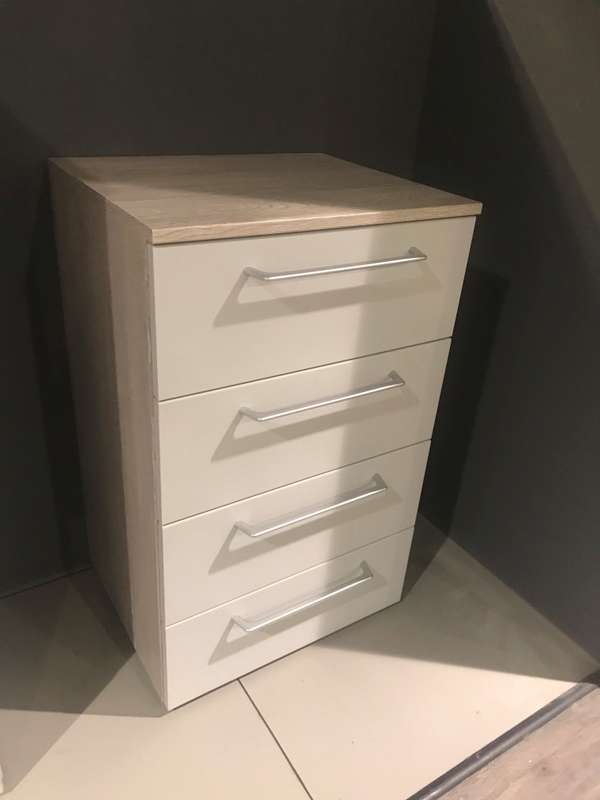 Nolte Commode Concept Me 700 ladenkast - Materiaal