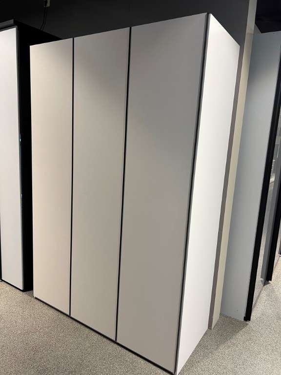 Nolte Horizont 110 kledingkast - Materiaal