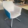 Leolux Mara Twist eetkamerstoel (set van 4) - Showroom