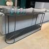 Metaform Curves D sidetable - Showroom