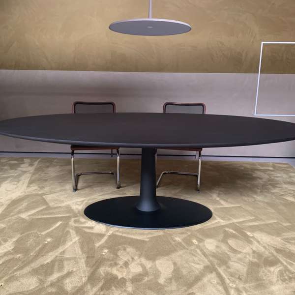 Arco Joist eettafel - 240x136 - Showroom