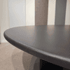 TOOON. Gecementeerde eettafel- 225x190 - Vooraanzicht