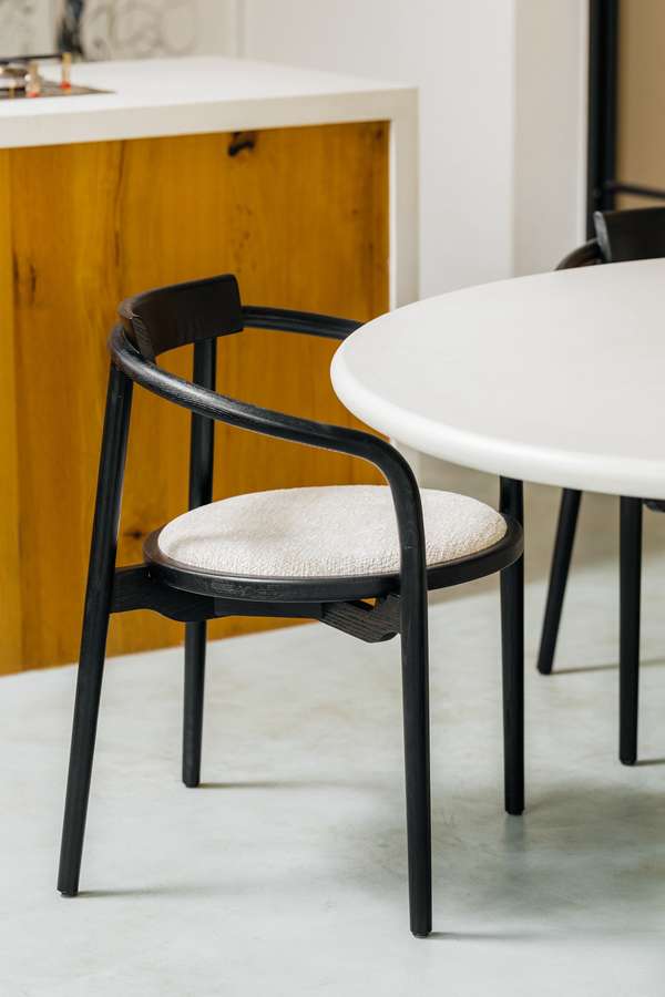 TOOON. EDO Black Ash eetkamerstoel