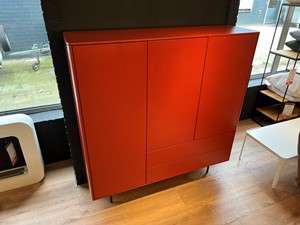 IRO DH 2107 wandkast - Materiaal