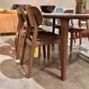 Theuns Sento eettafel - 200x90 met eetkamerstoel (set van 6) - Showroom