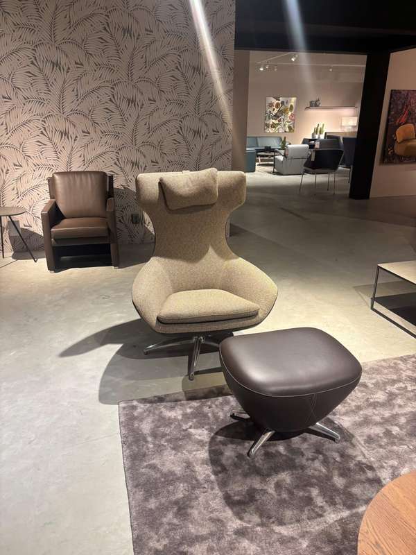 Leolux Caruzzo relaxfauteuil met poef - Materiaal