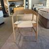 Artisan Tesa eetkamerstoel - Showroom