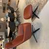 Pode Spot Two fauteuil met poef - Vooraanzicht