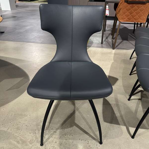Leolux Callas eetkamerstoel (set van 4) - Showroom