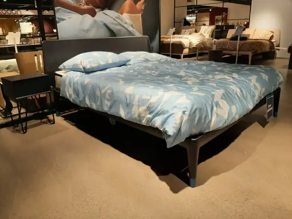 Auping Essential bed - 180x210 met nachtkastje - Materiaal