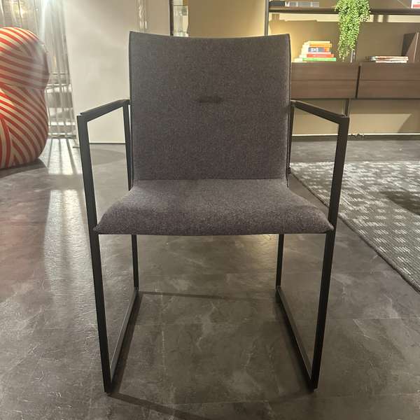 Arco Frame Friendly & XL eetkamerstoel (set van 6) - Showroom