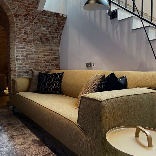 Design on Stock Bloq 3-zitsbank - Showroom