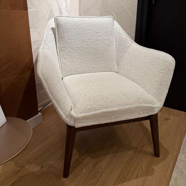 Private Label Posh fauteuil  - Showroom