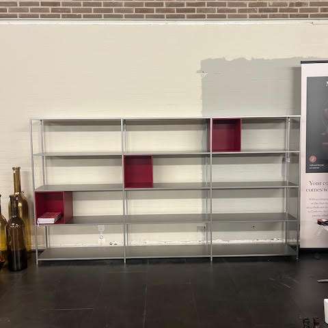 MDF Italia systeemkast  - Showroom
