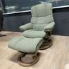 Stressless Mayfair relaxfauteuil met hocker  - Vooraanzicht