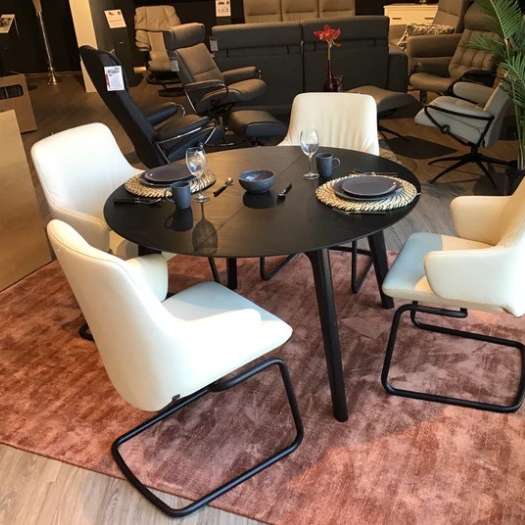 Stressless Bordeaux eettafel - Ø125 uitschuifbaar - Showroom