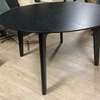 Stressless Bordeaux eettafel - Ø125 uitschuifbaar - Vooraanzicht