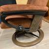 Stressless Wing relaxfauteuil met hocker medium  - Details