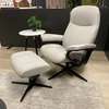 Stressless Consul relaxfauteuil met hocker M - Zijaanzicht rechts