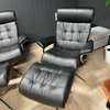 Stressless Erik  relaxfauteuil large met hocker - Achter aanzicht