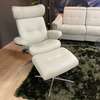 Stressless Berlin relaxfauteuil met hocker M - Details