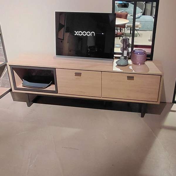 Xooon Helsinki tv-meubel - Showroom