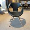 Tonon Up-Chair eetkamerstoel - Vooraanzicht
