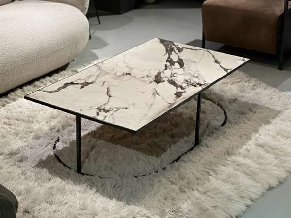 Leolux Prismo salontafel - Materiaal