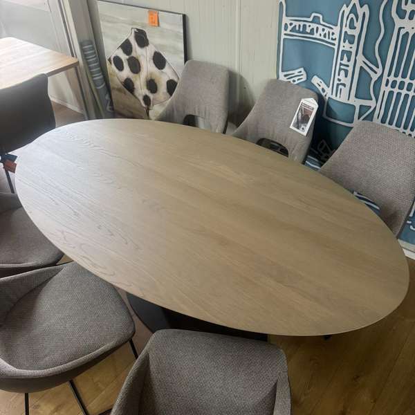 bert plantagie Roman eettafel - 180x100 - Materiaal