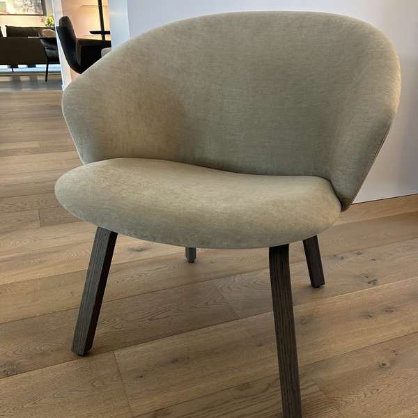 Arco Close Lounge fauteuil - Showroom