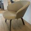 Arco Close Lounge fauteuil - Zijaanzicht rechts